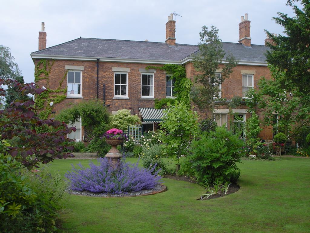 The Dower House Apartments Lincoln Exteriör bild